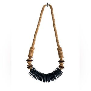 Women’s vintage Y2K 80s 90 tribal ethnic boho beaded African necklace maximalist